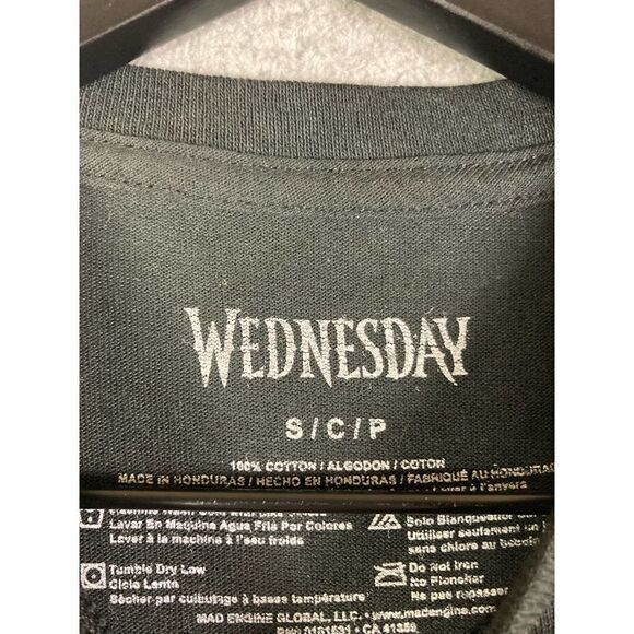 Wednesday Addams T-Shirt Adult‎ Small Black TV Show Short Sleeve Unisex - Picture 3 of 10